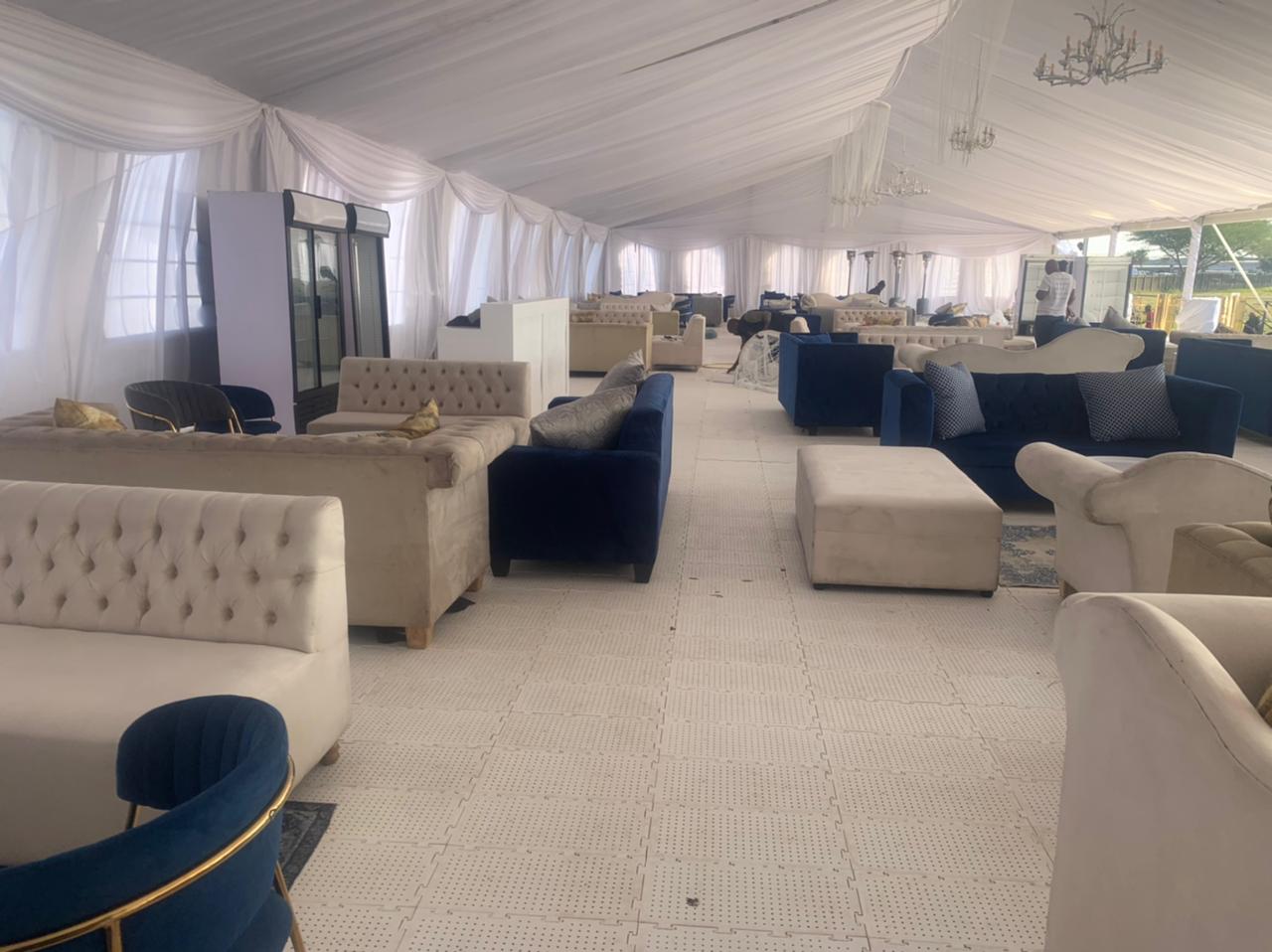 Screens & Projectors